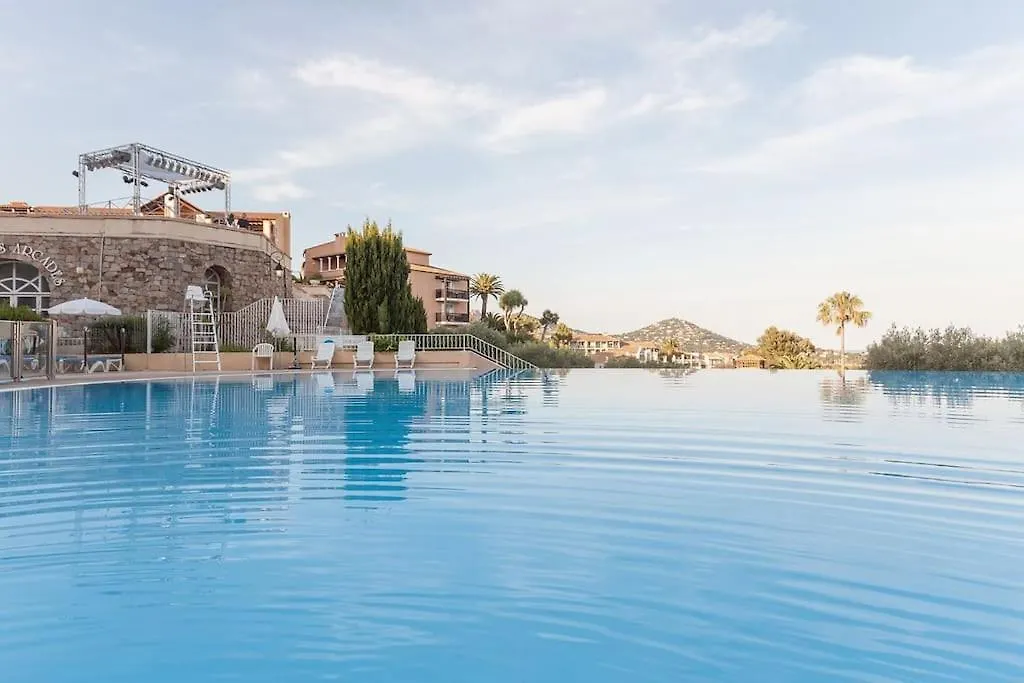 Village Cap Esterel, Piscine, Plage Saint-Raphael  Apartment Saint-Raphael (Var)