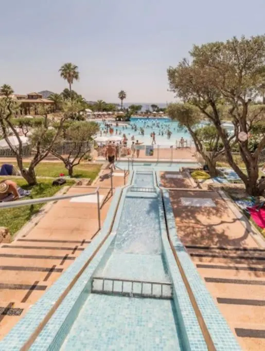 Village Cap Esterel, Piscine, Plage Saint-Raphael  0*, Saint-Raphael (Var) France
