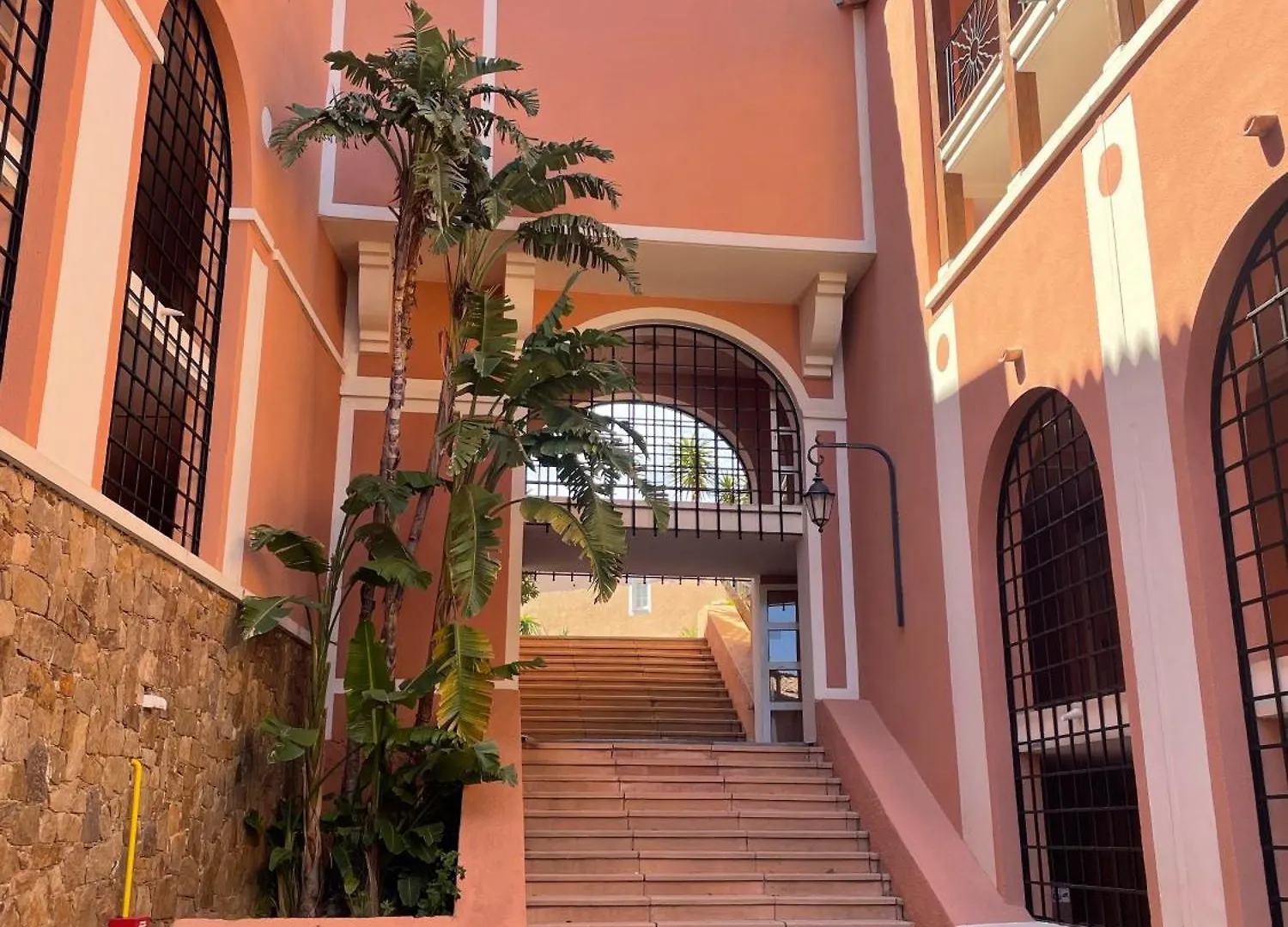 Village Cap Esterel, Piscine, Plage Saint-Raphael  Apartment