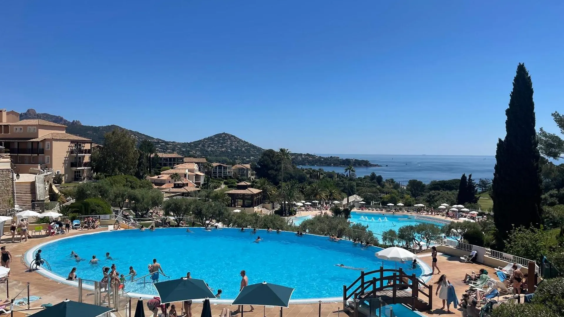 Village Cap Esterel, Piscine, Plage Saint-Raphael  Apartment Saint-Raphael (Var)